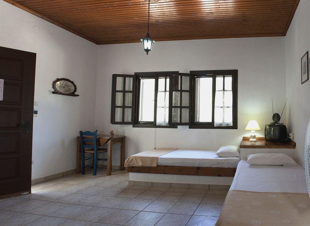 Trikeri Villas ภายนอก รูปภาพ